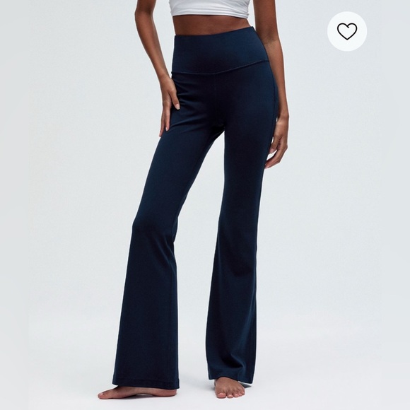 Lululemon Groove Nulu Super High Rise Flared Navy Legging - Picture 1 of 10